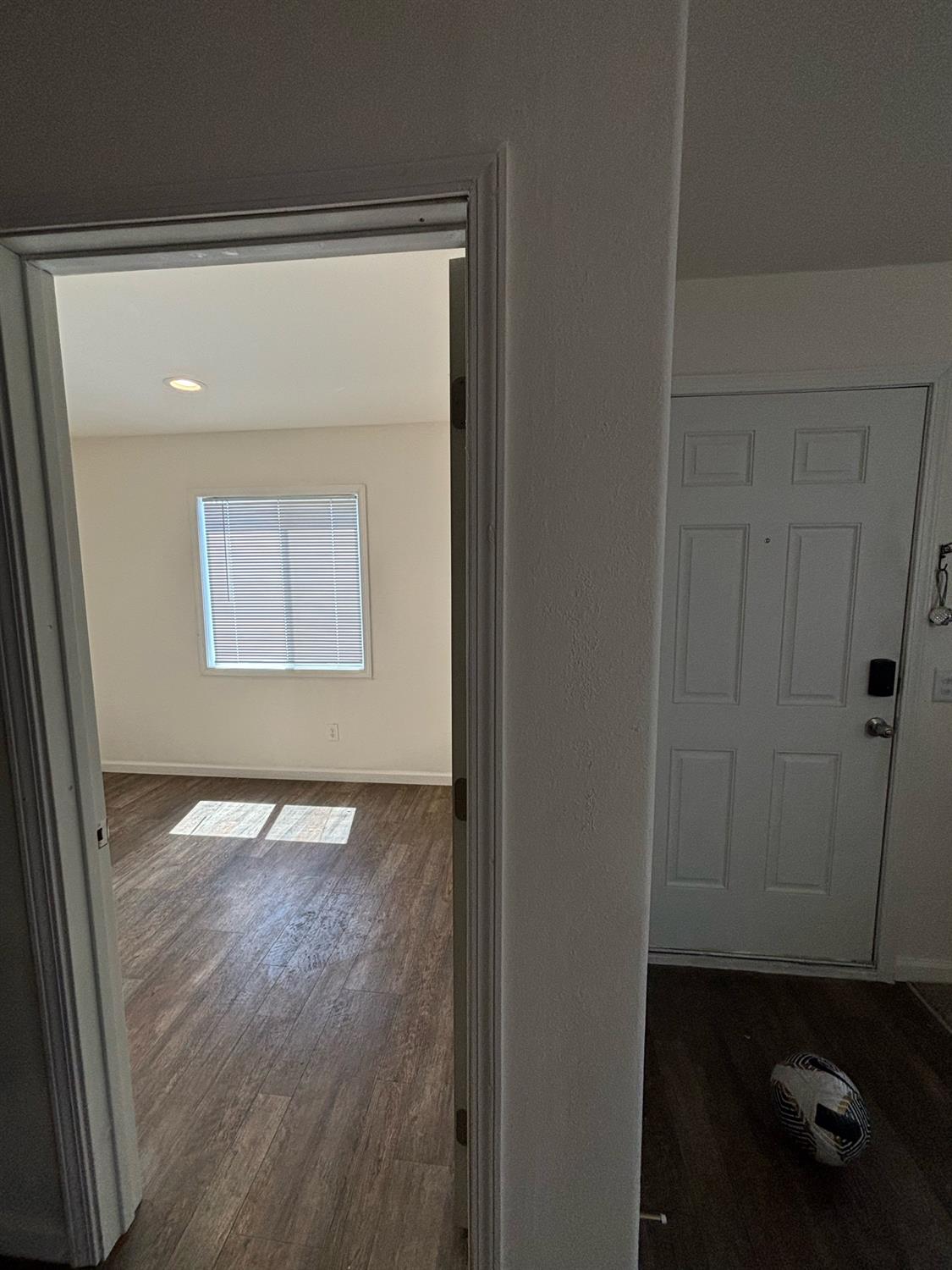 7309 Topanga Lane