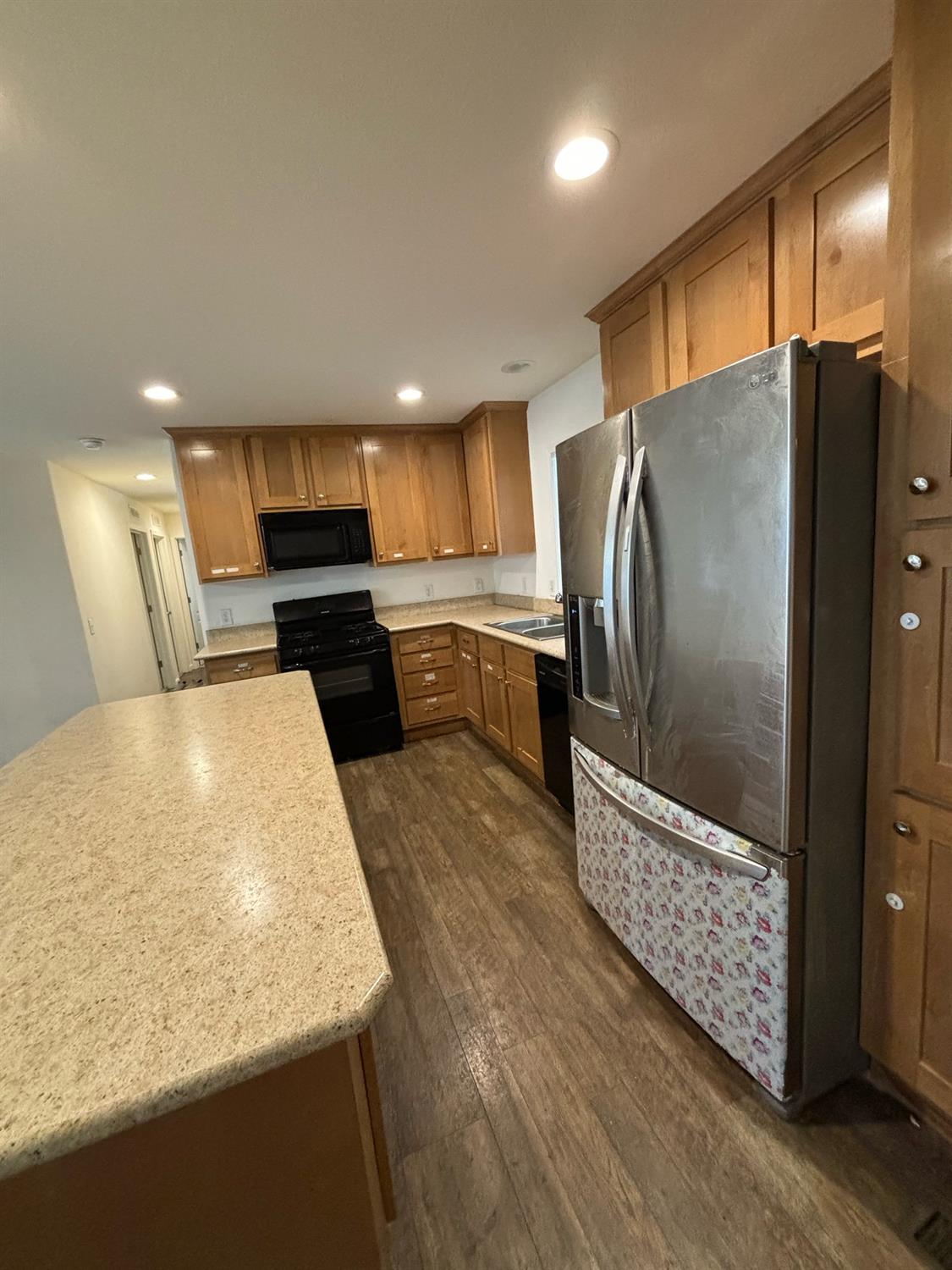 7309 Topanga Lane