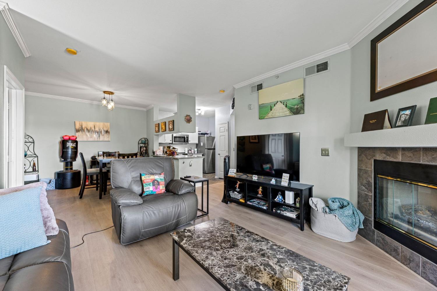 701 Gibson Drive 1534