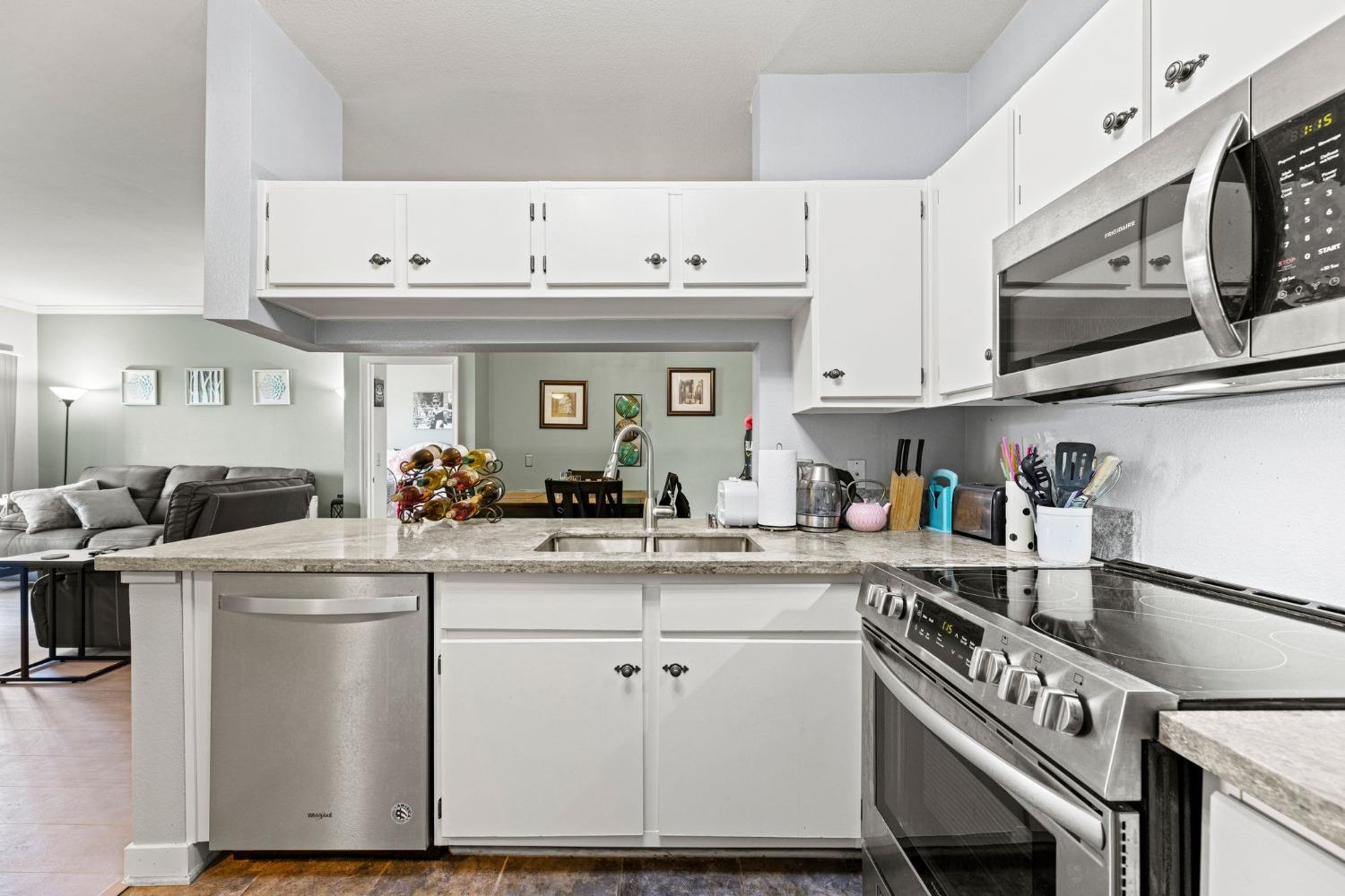 701 Gibson Drive 1534