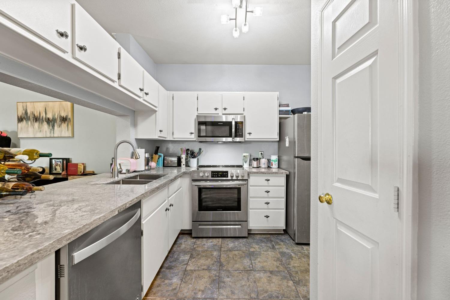 701 Gibson Drive 1534