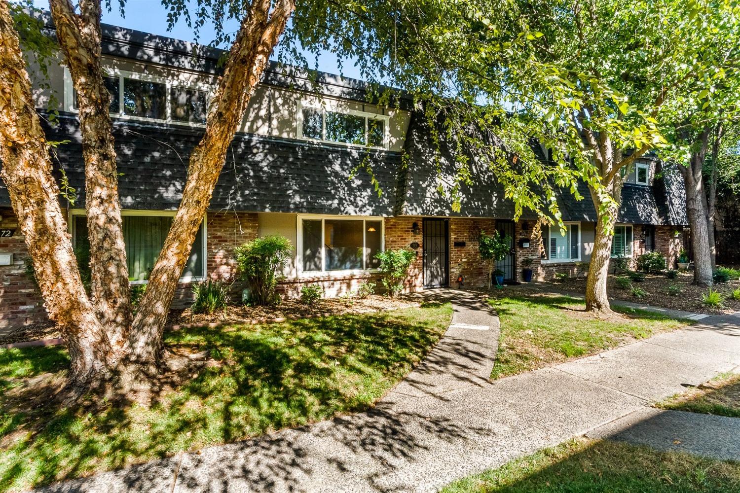 7474 Fairway Two Avenue