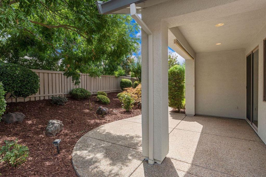 343 Stags Leap Lane