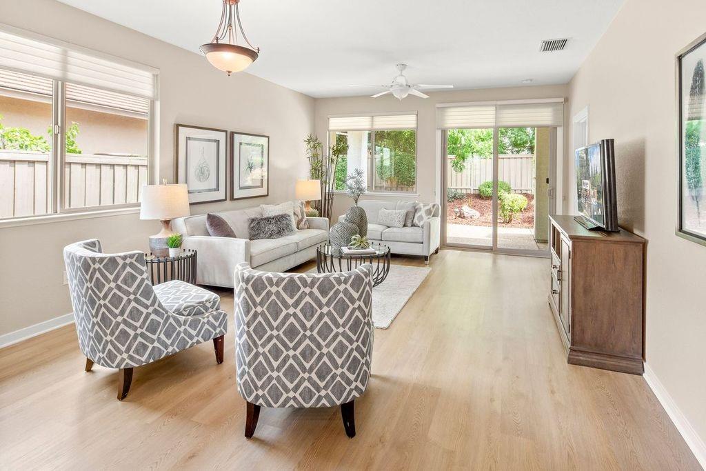 343 Stags Leap Lane