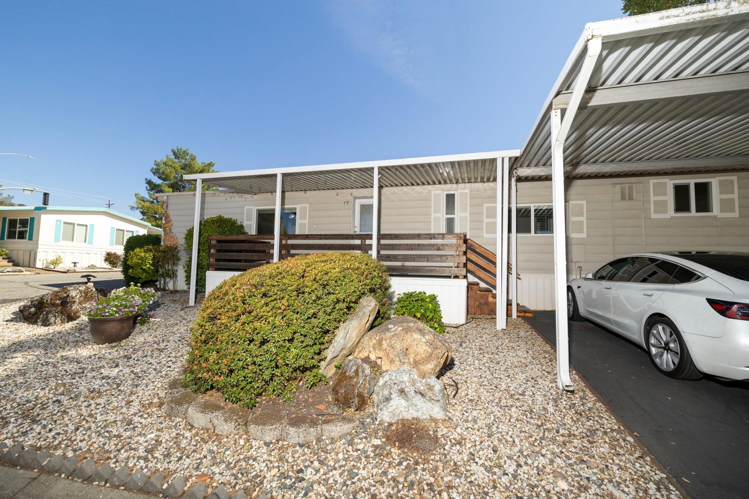 3765 Grass Valley Highway 69