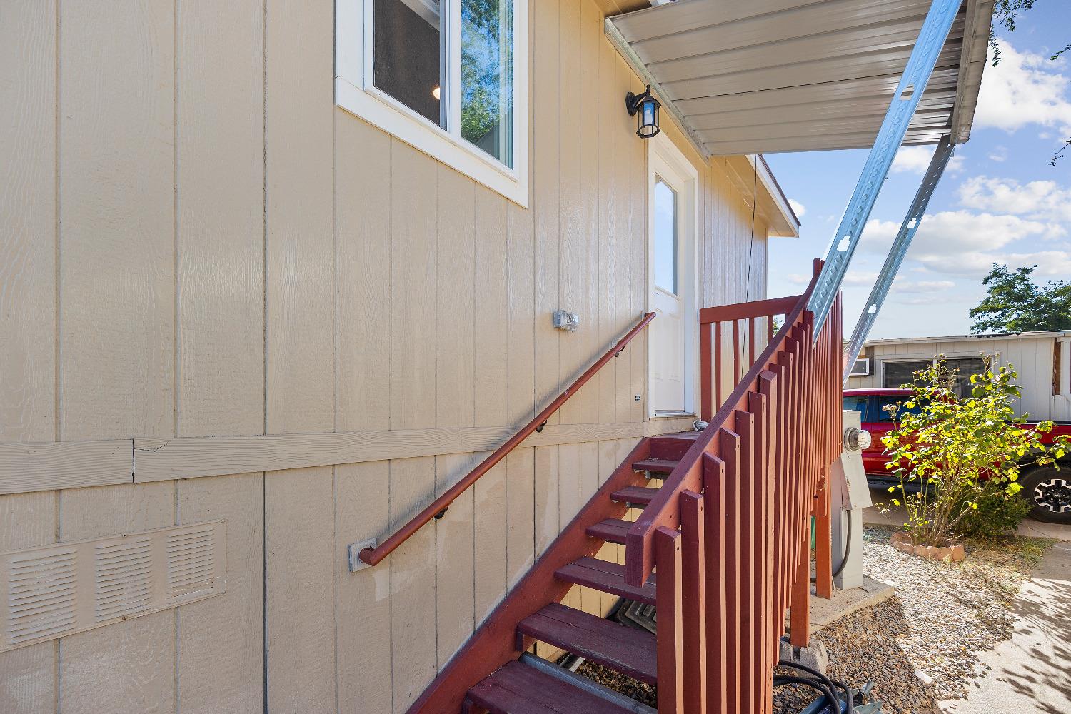 3020 S Newtown Road 33
