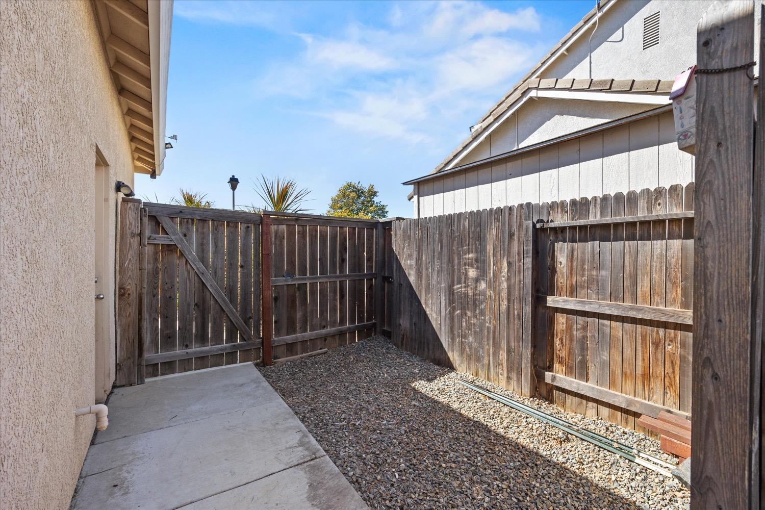 5597 Peach Tree Drive