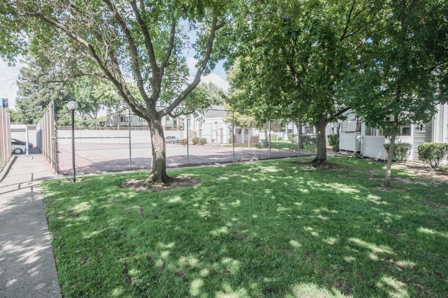 7409 Auburn Oaks Court M
