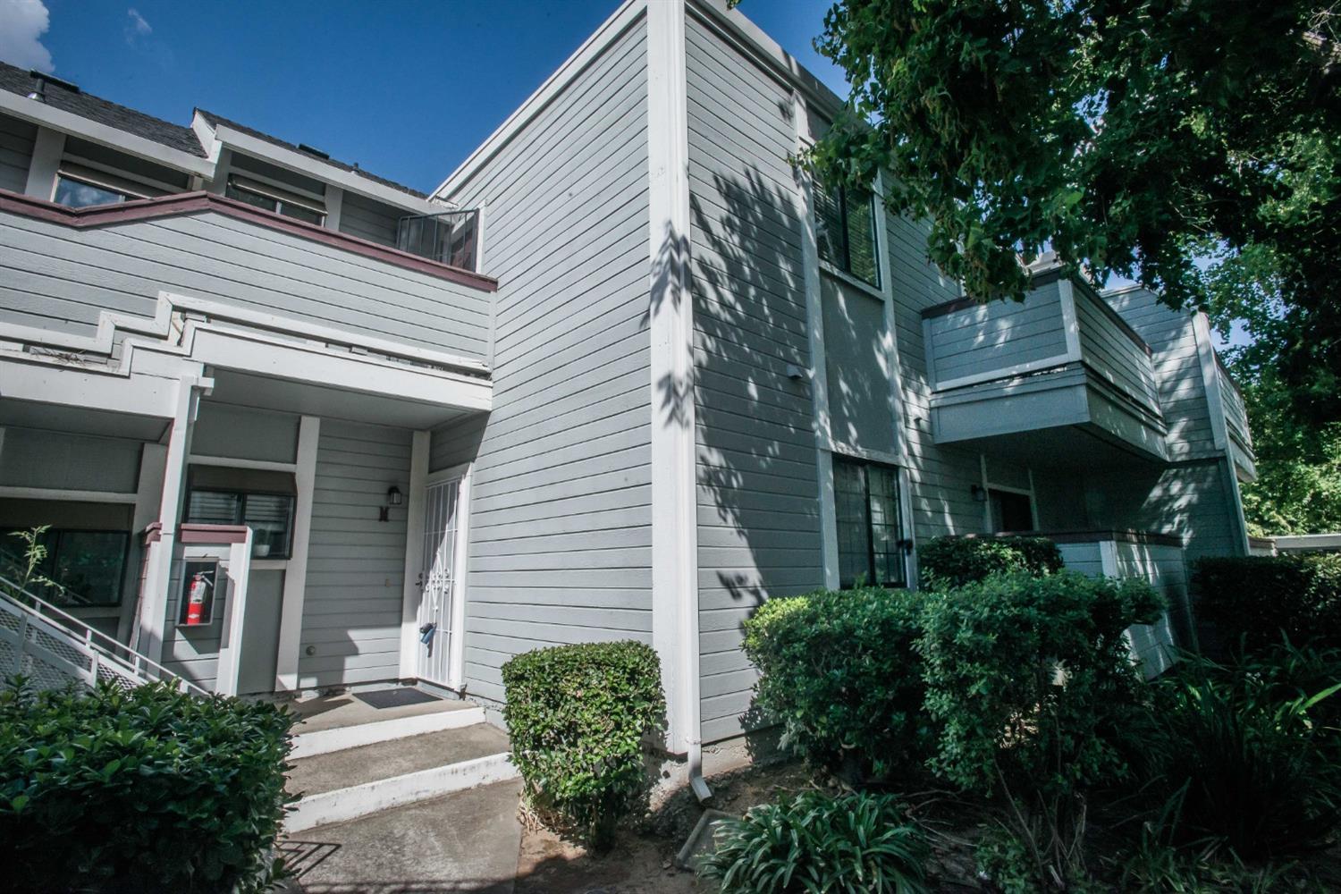 7409 Auburn Oaks Court M