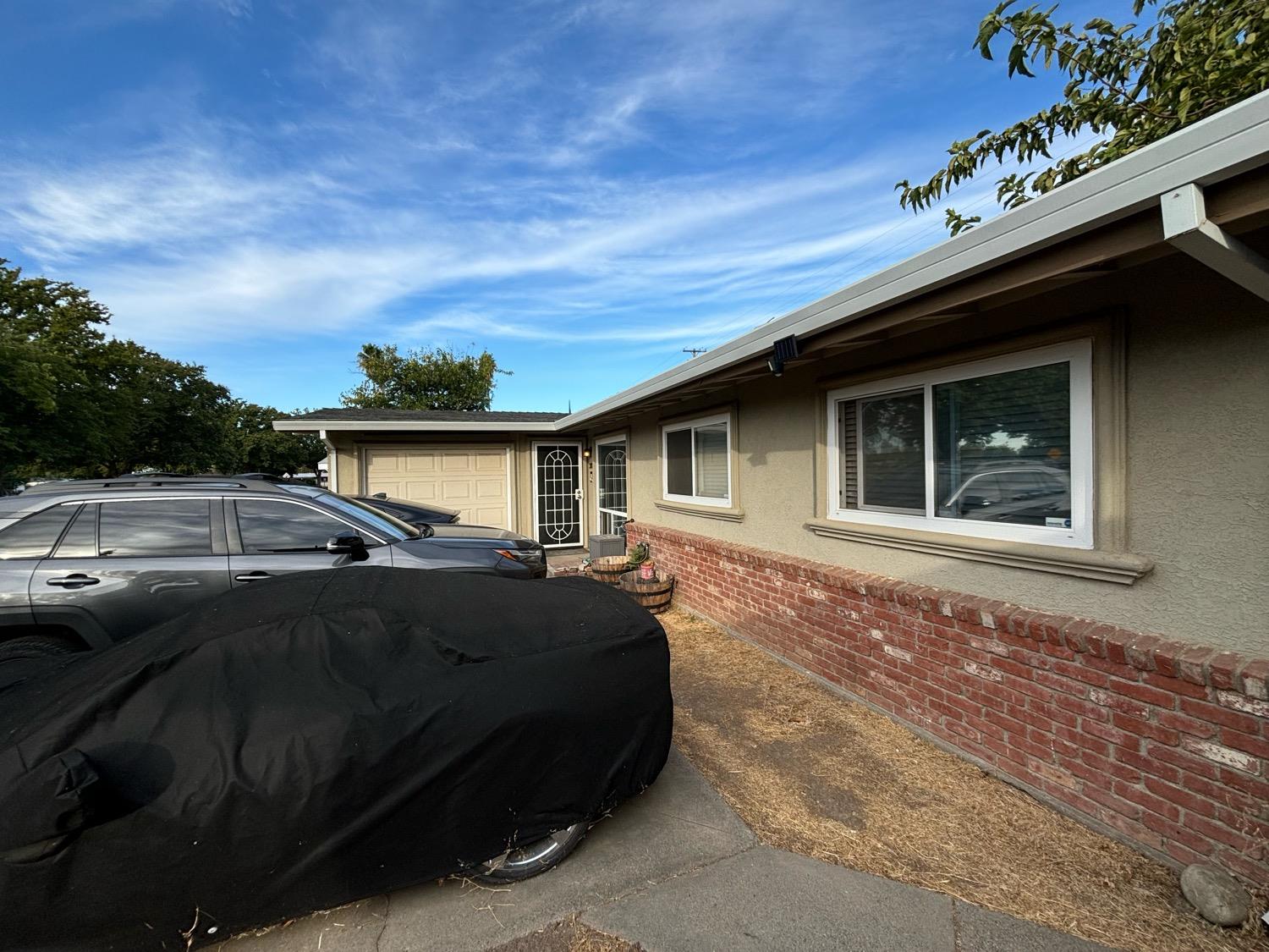 3709 Floral Drive