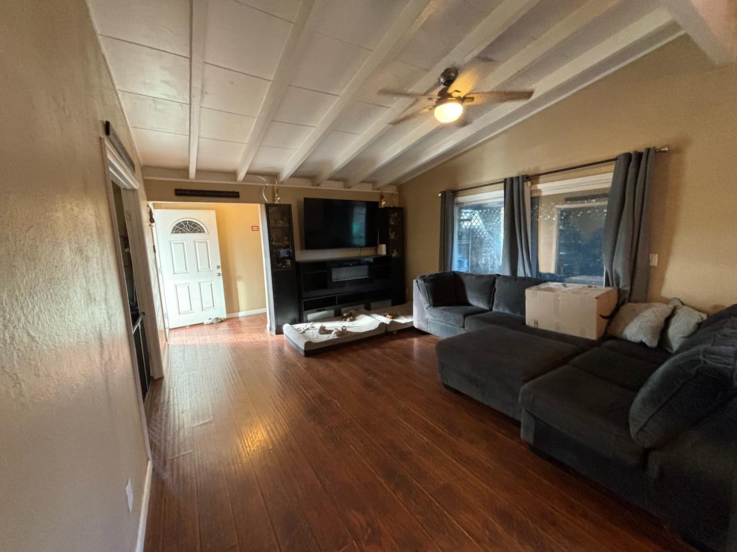 3709 Floral Drive