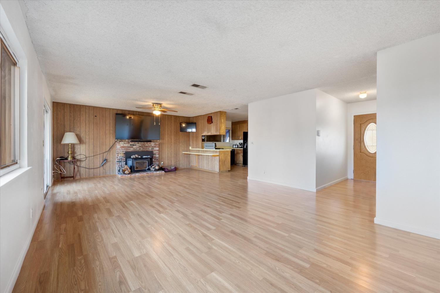 4801 Willowbrook Drive