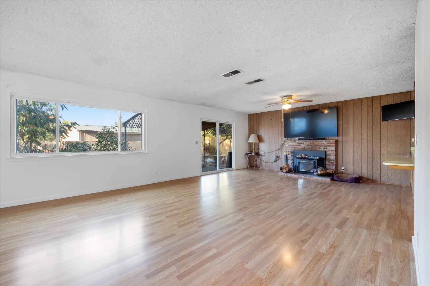 4801 Willowbrook Drive