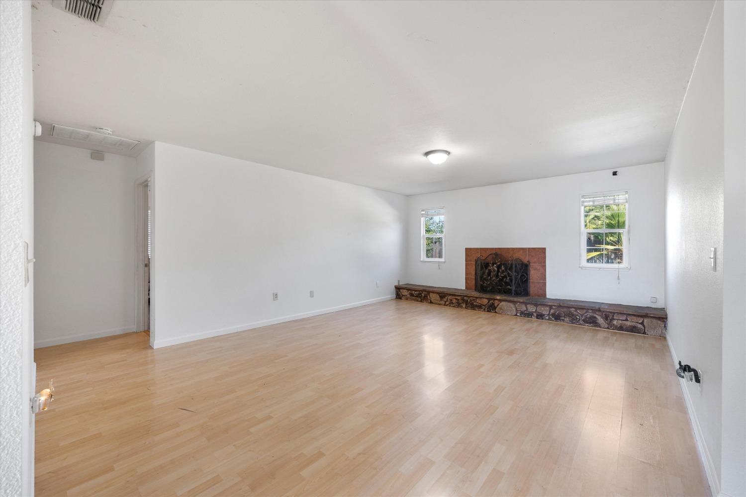3901 Lutheran Circle