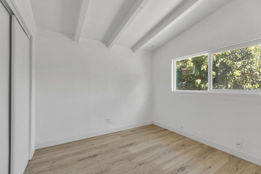 5813 Garibaldi