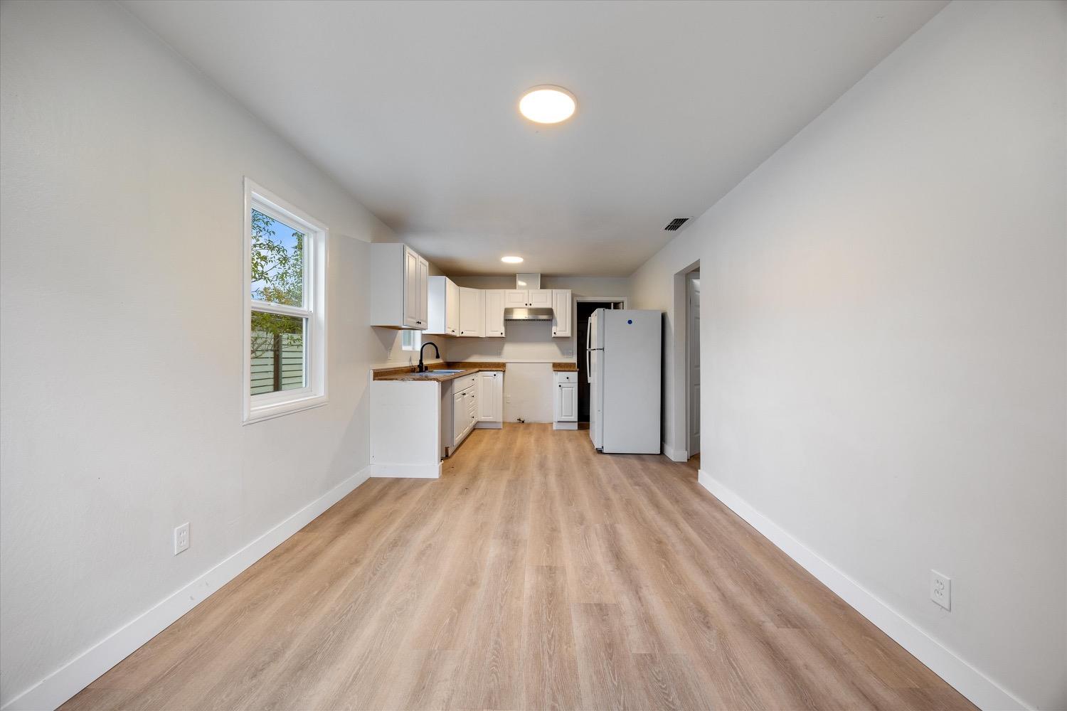 2100 S Keith Way