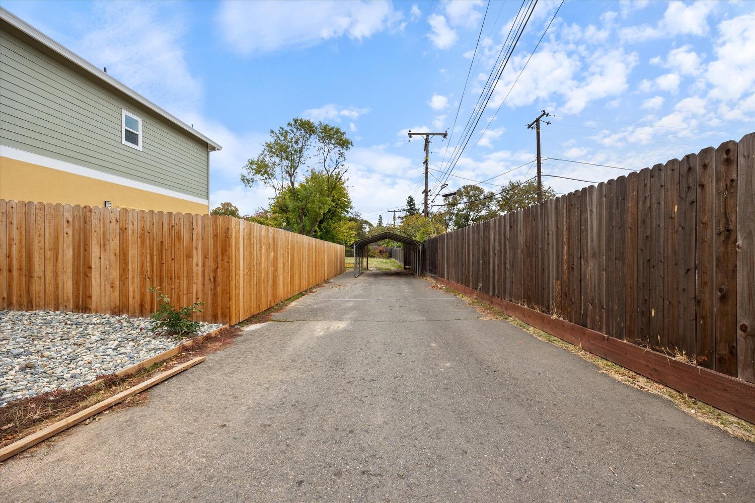 2100 S Keith Way