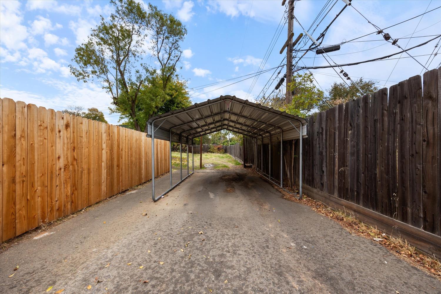 2100 S Keith Way