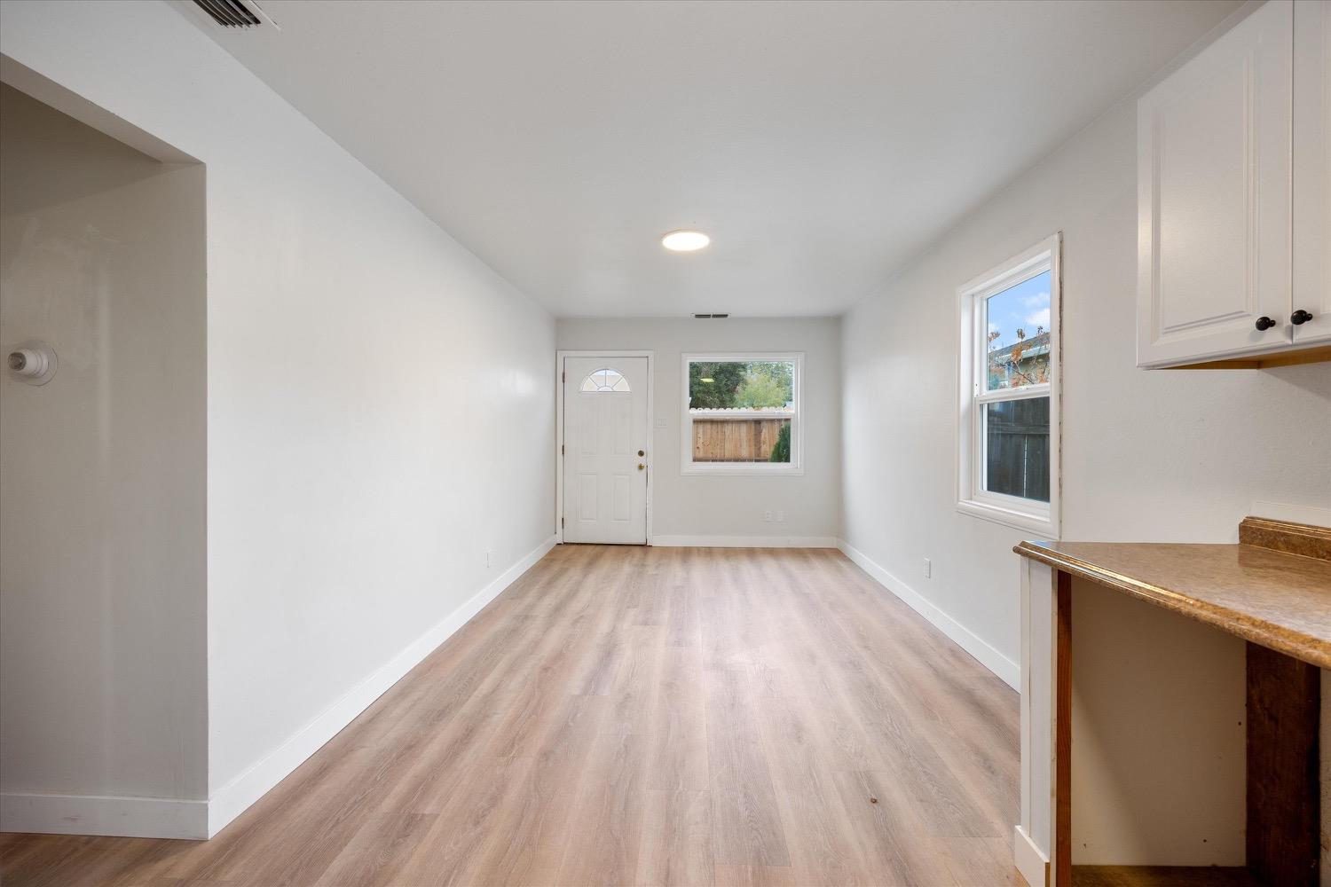 2100 S Keith Way