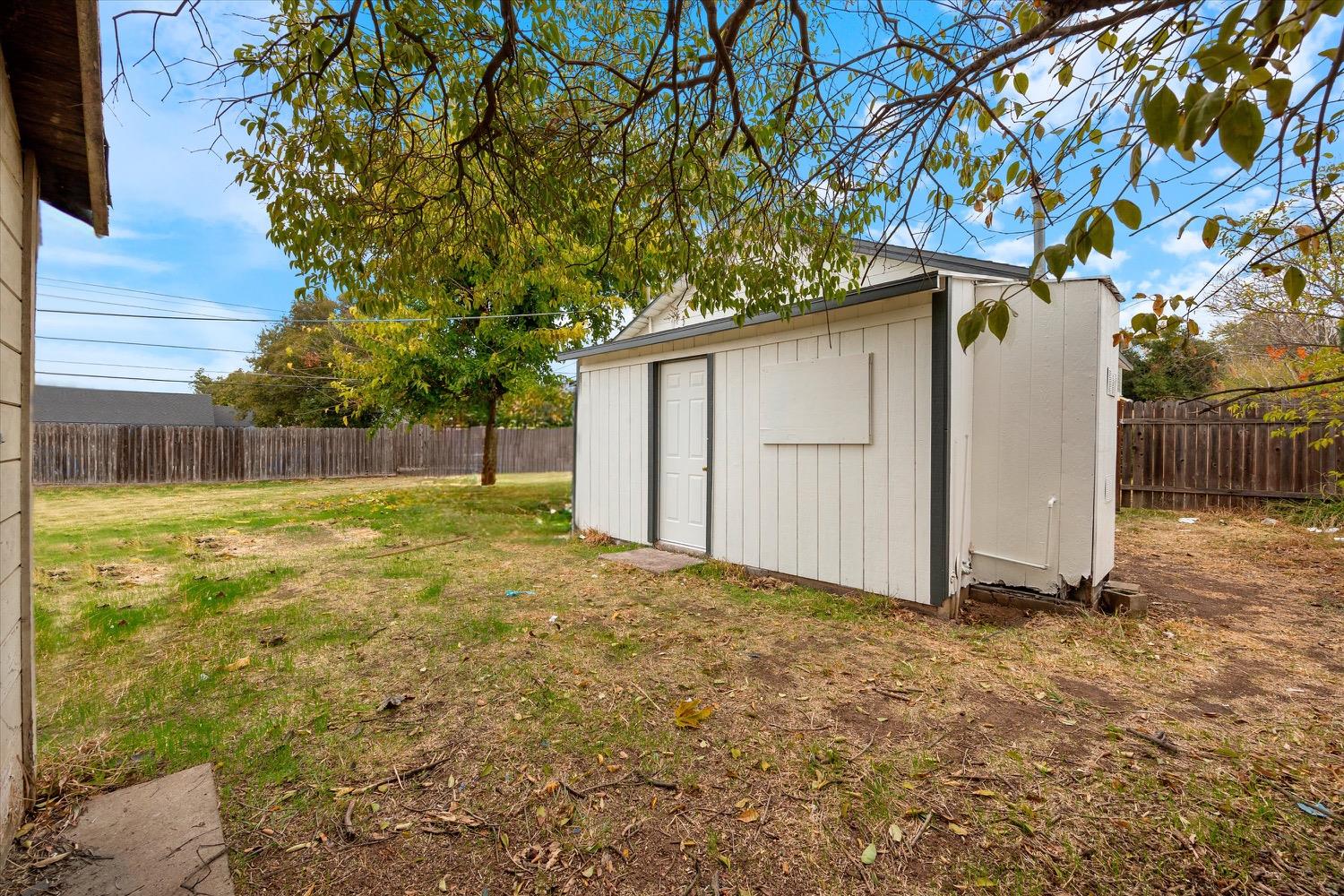 2100 S Keith Way