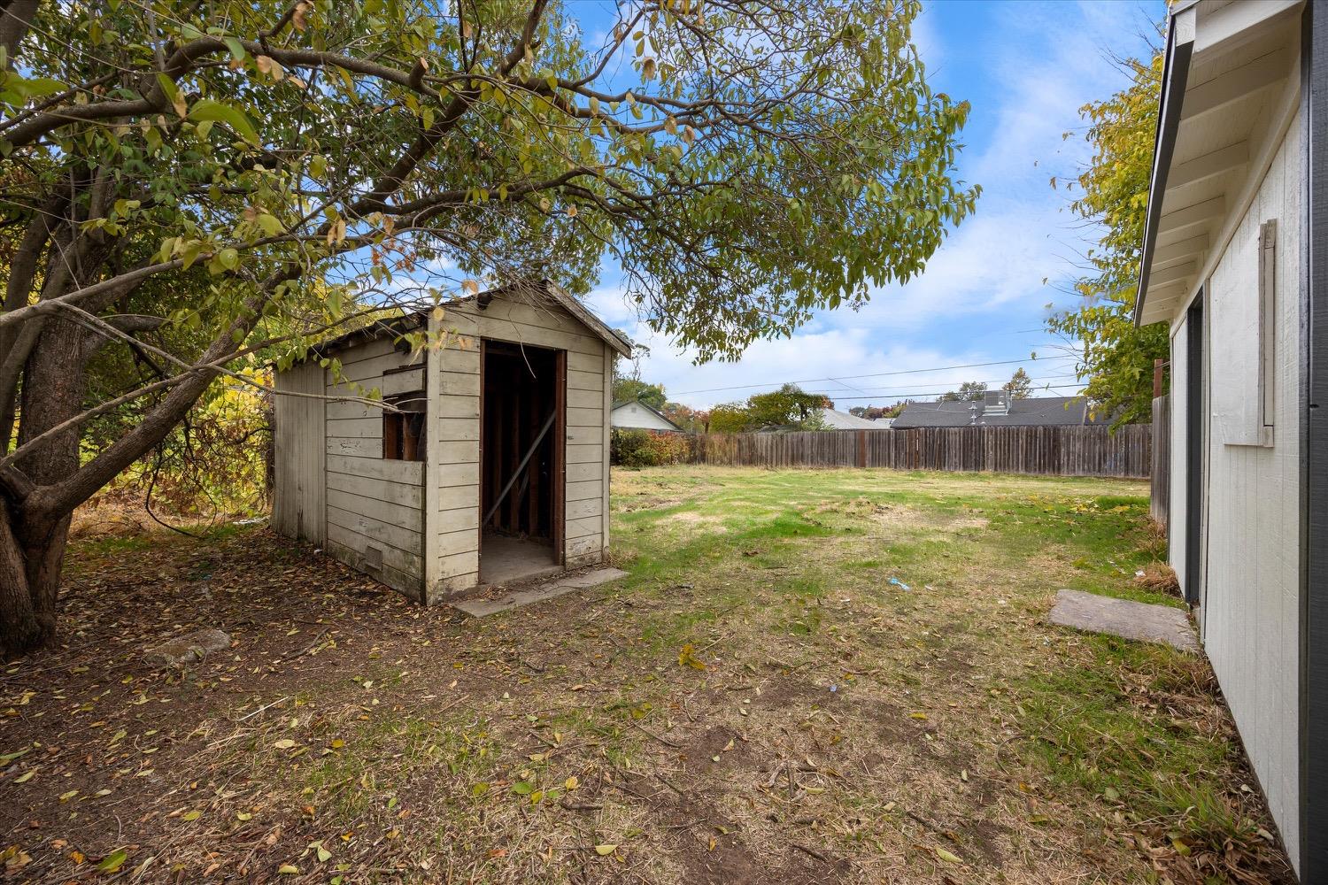 2100 S Keith Way