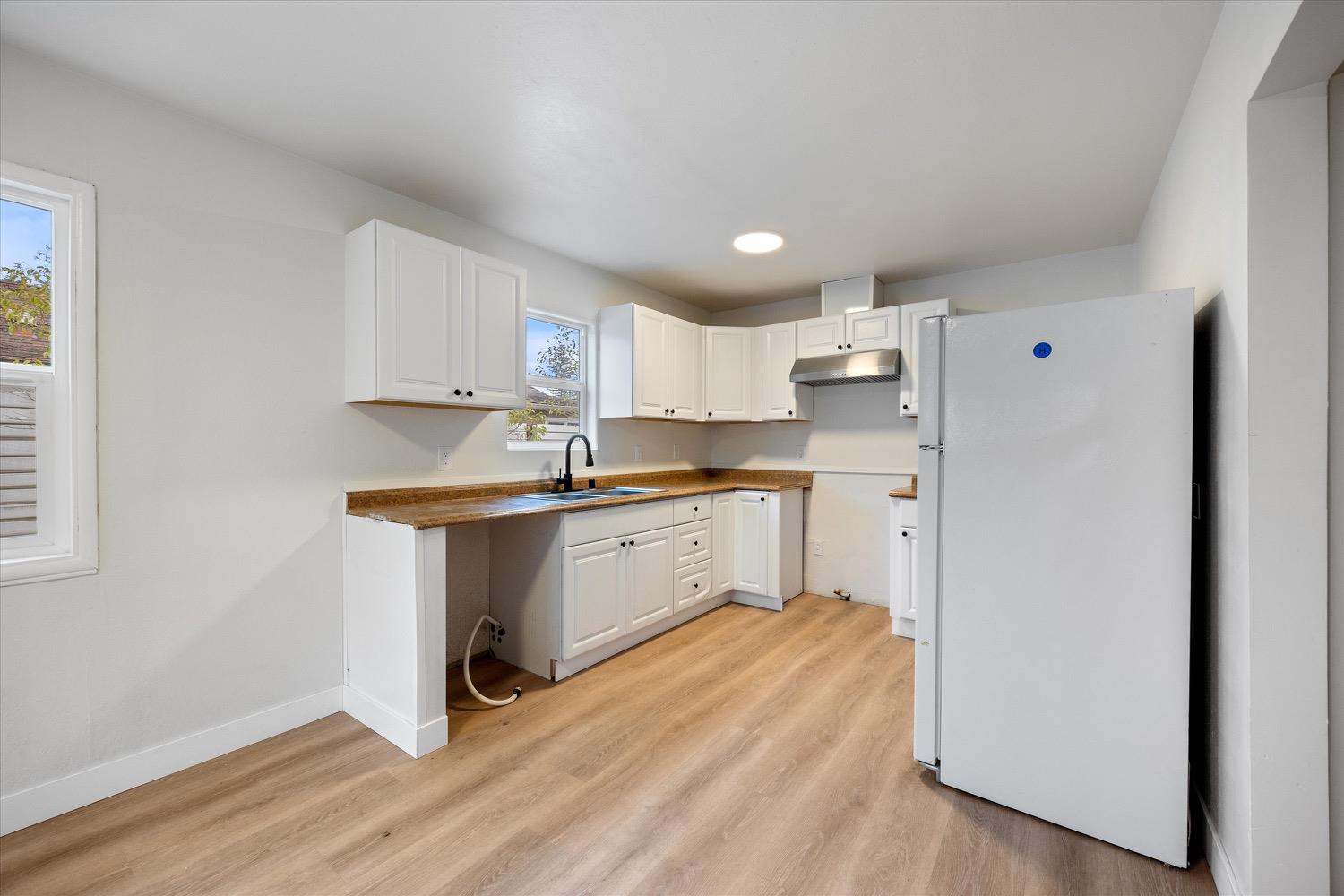 2100 S Keith Way