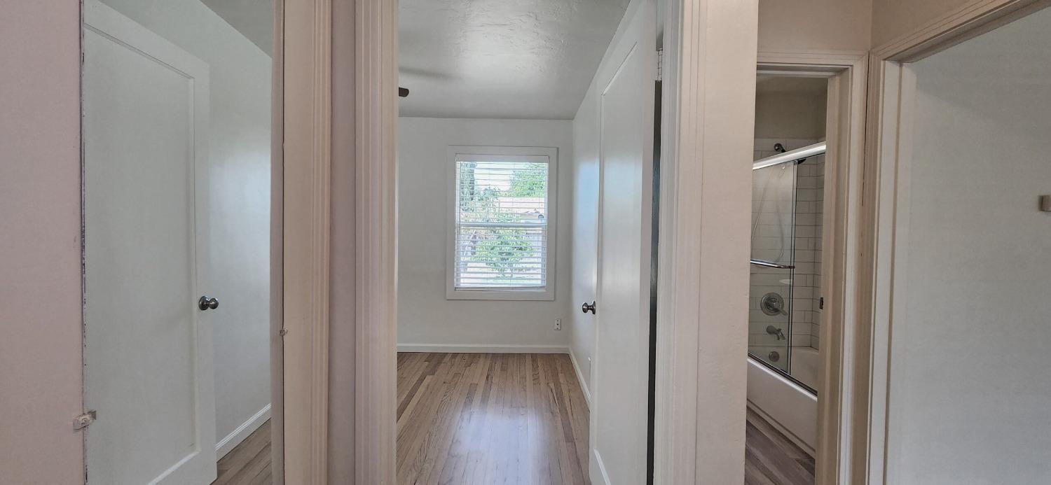 1012 Jefferson Boulevard