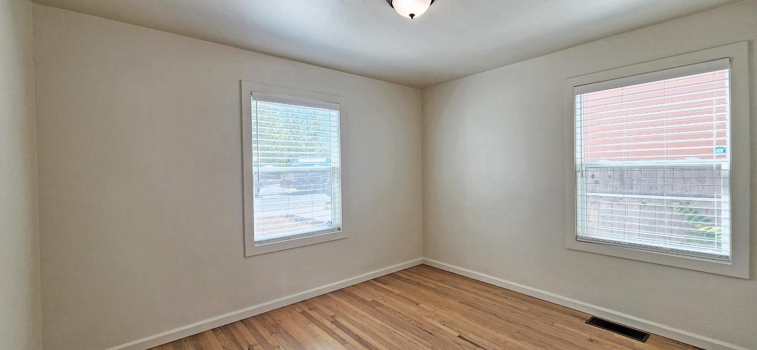 1012 Jefferson Boulevard