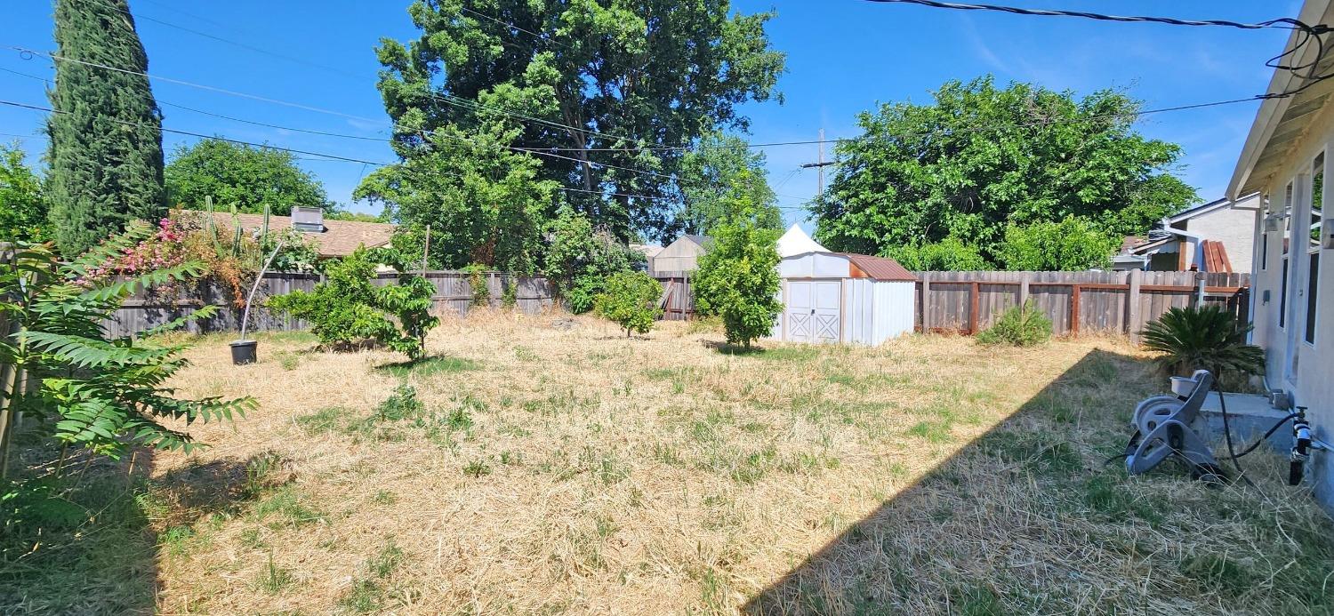 1012 Jefferson Boulevard