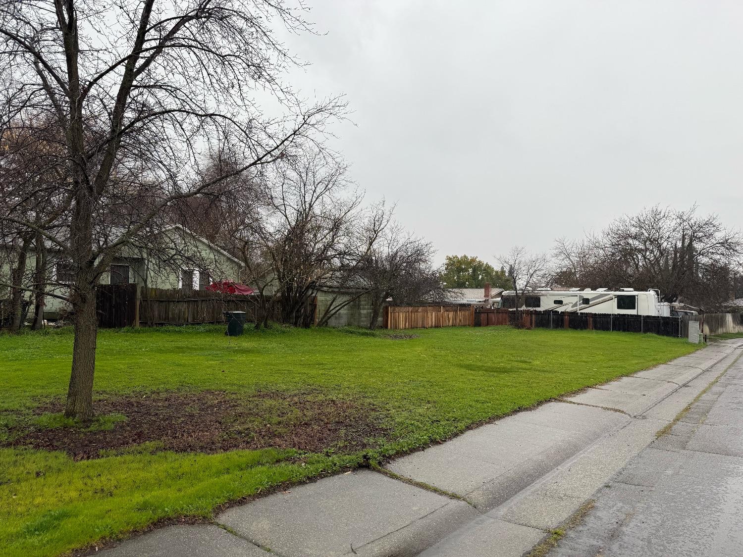309 Vallejo Ave