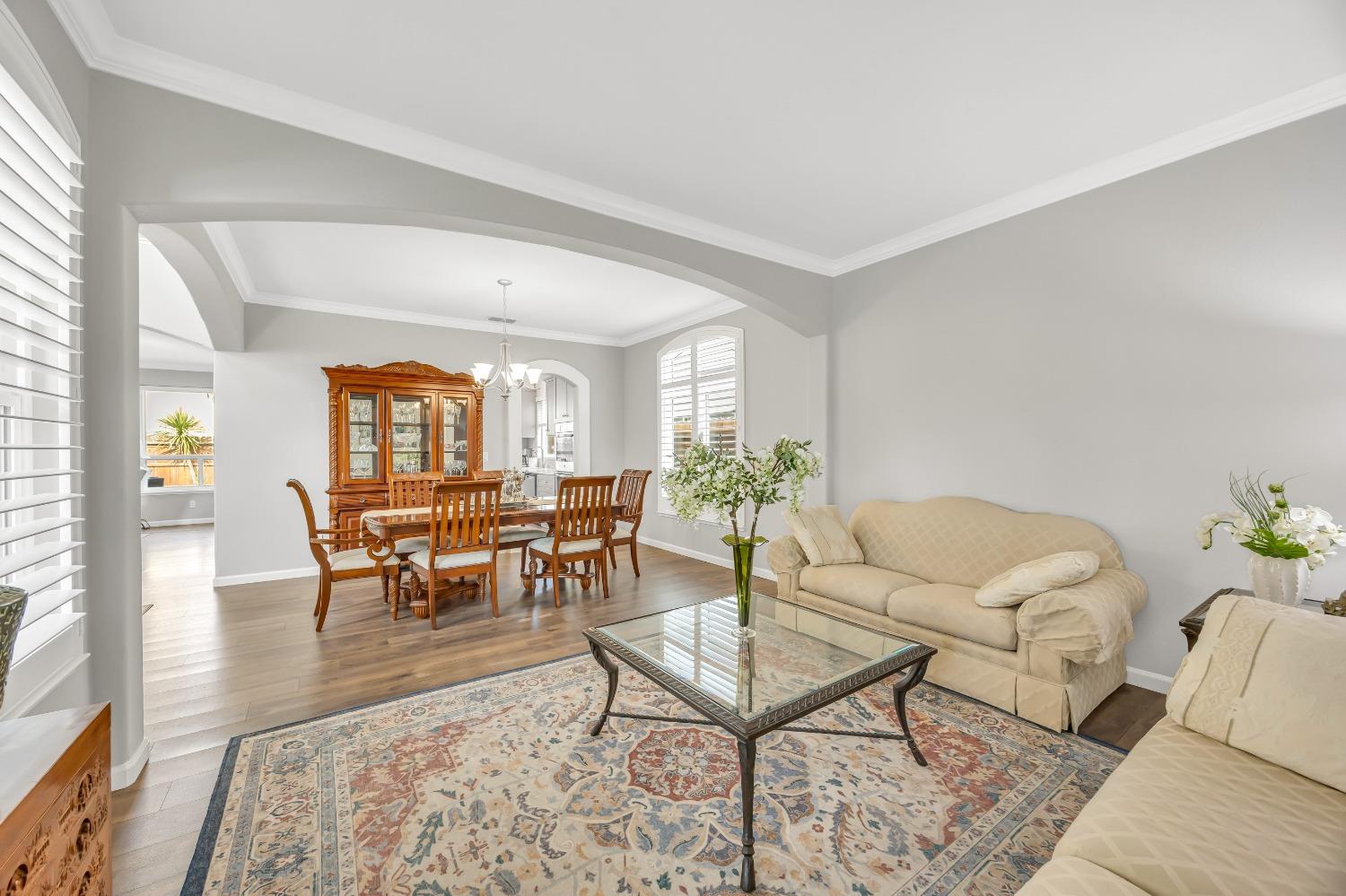 9056 Running Wolf Way