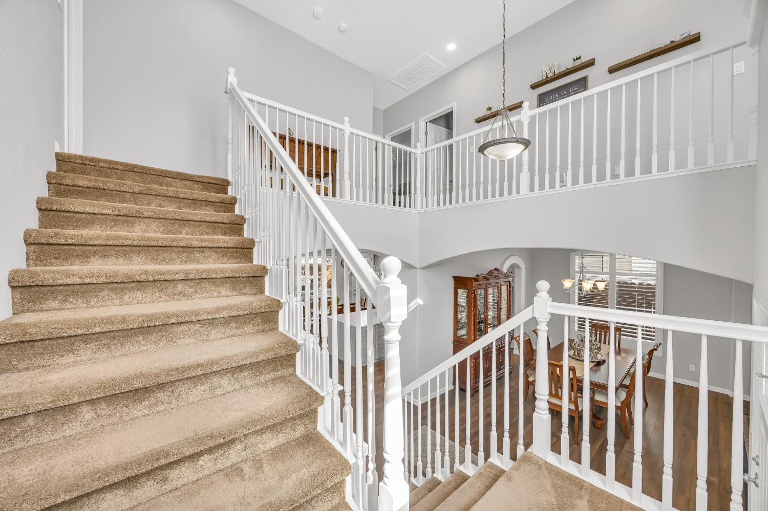 9056 Running Wolf Way