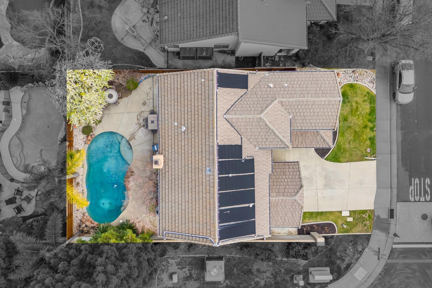 9056 Running Wolf Way