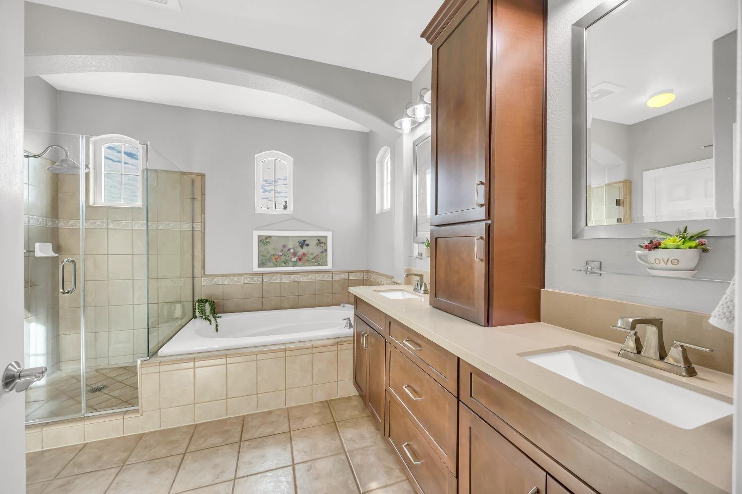 9056 Running Wolf Way