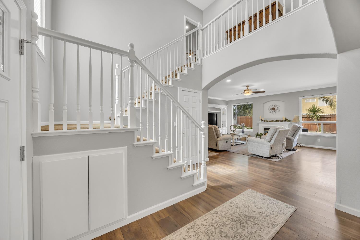 9056 Running Wolf Way