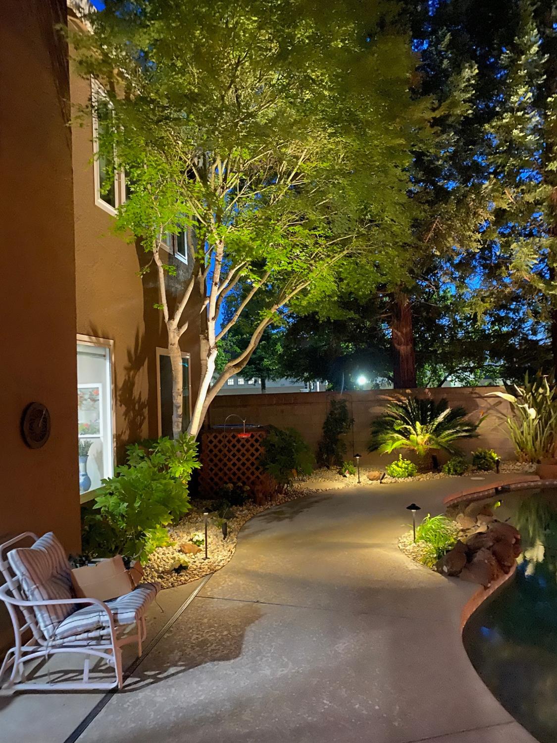 9056 Running Wolf Way