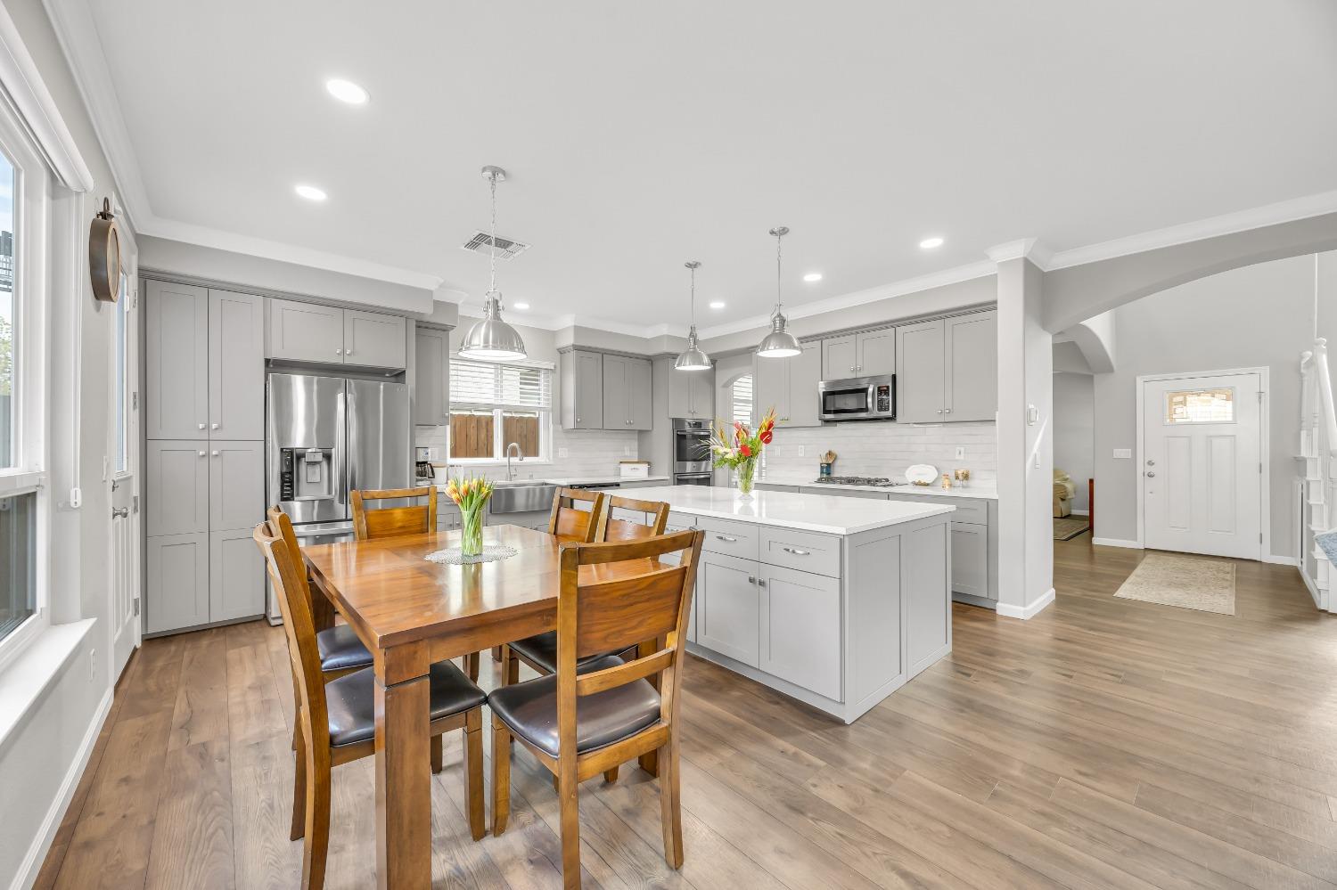 9056 Running Wolf Way