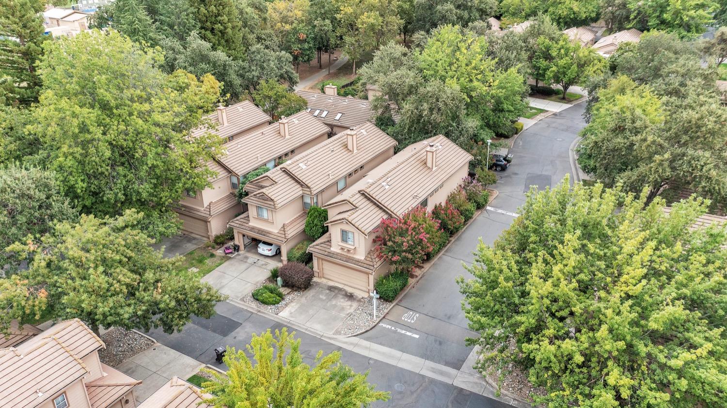 8216 Heritage Meadow Lane