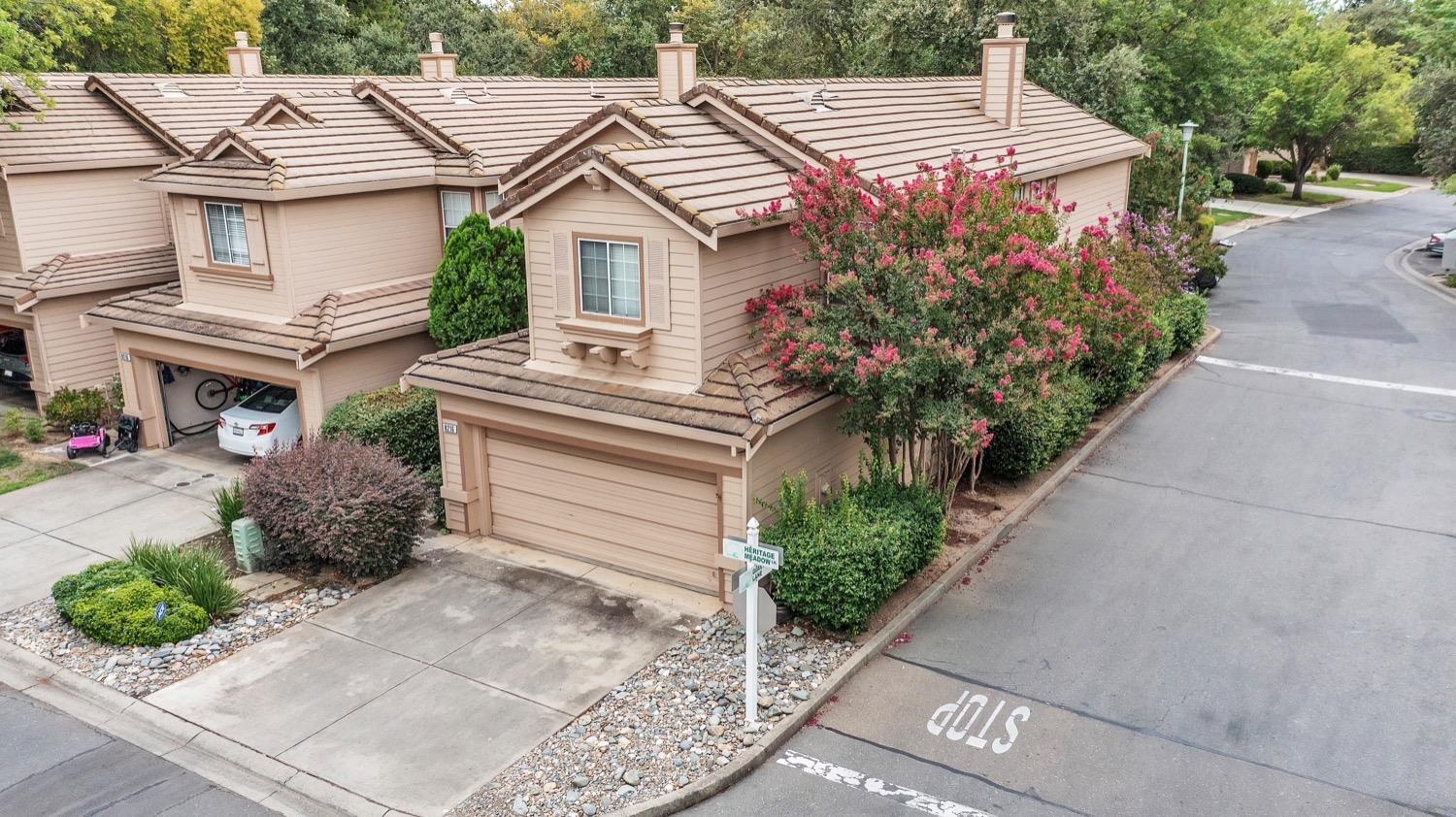 8216 Heritage Meadow Lane