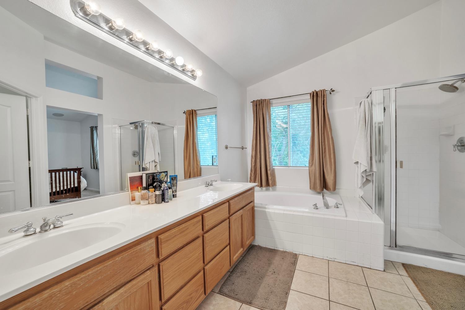 8216 Heritage Meadow Lane