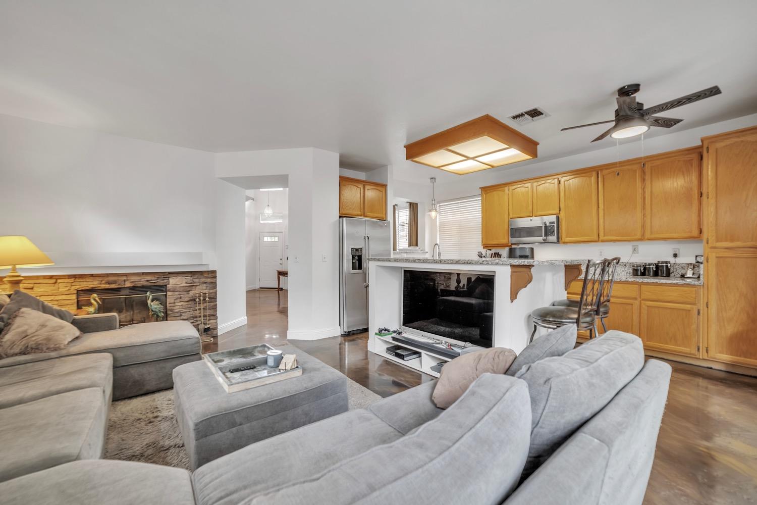 8216 Heritage Meadow Lane