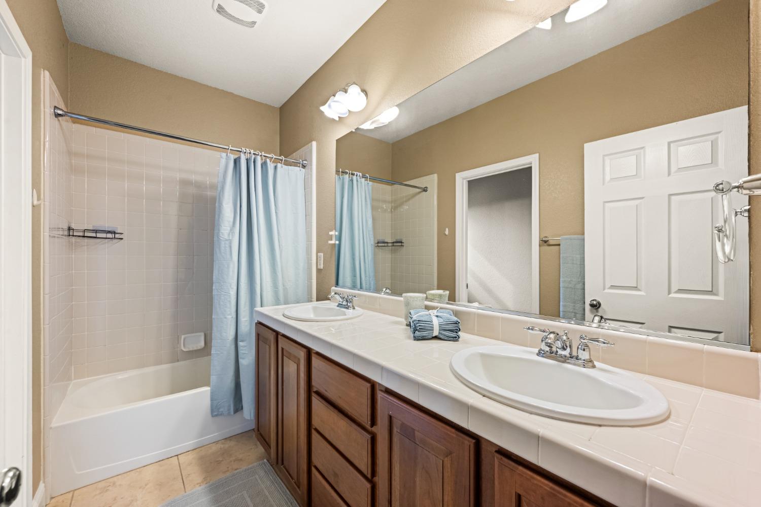 1386 Standish Circle