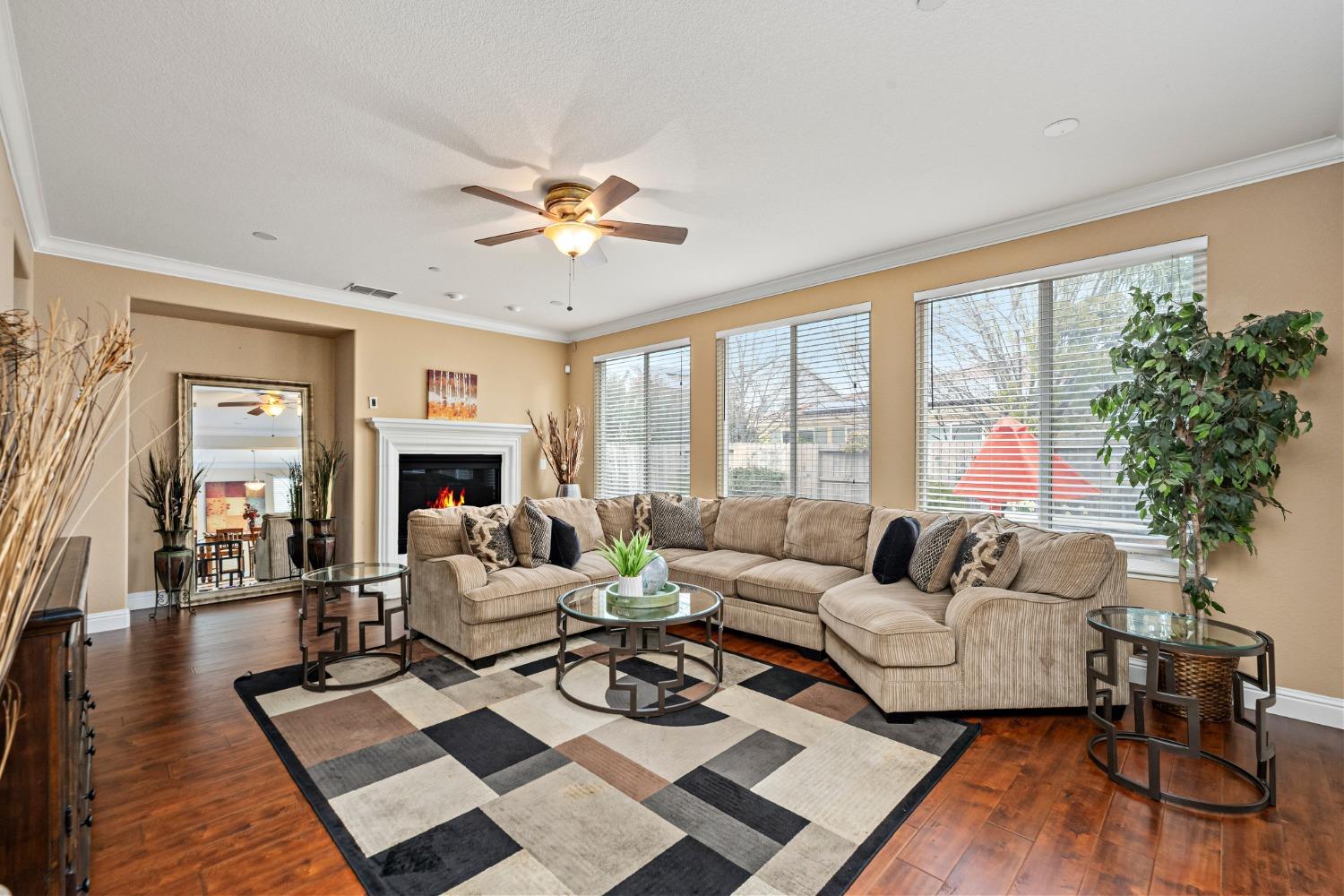 1386 Standish Circle