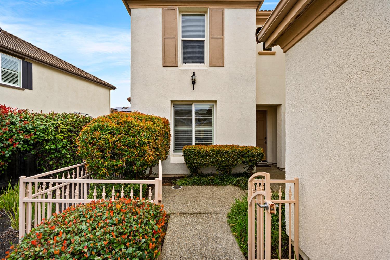 1386 Standish Circle