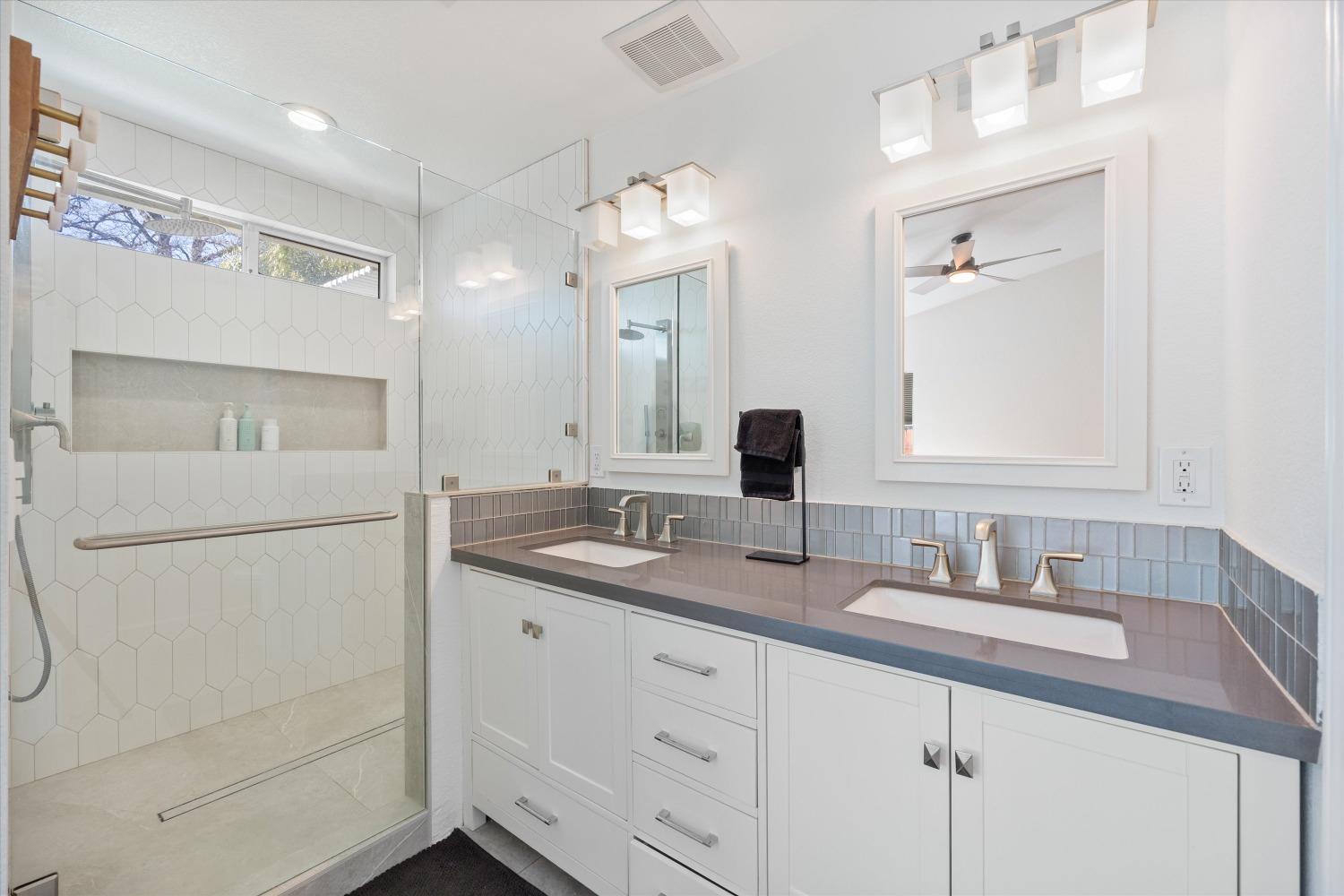 3930 Magnolia Hills Drive