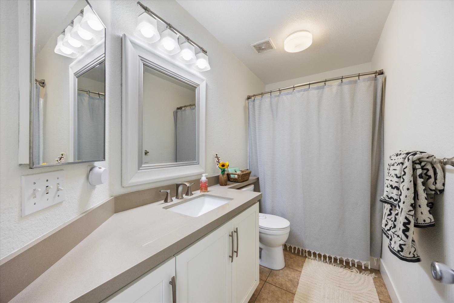 3930 Magnolia Hills Drive