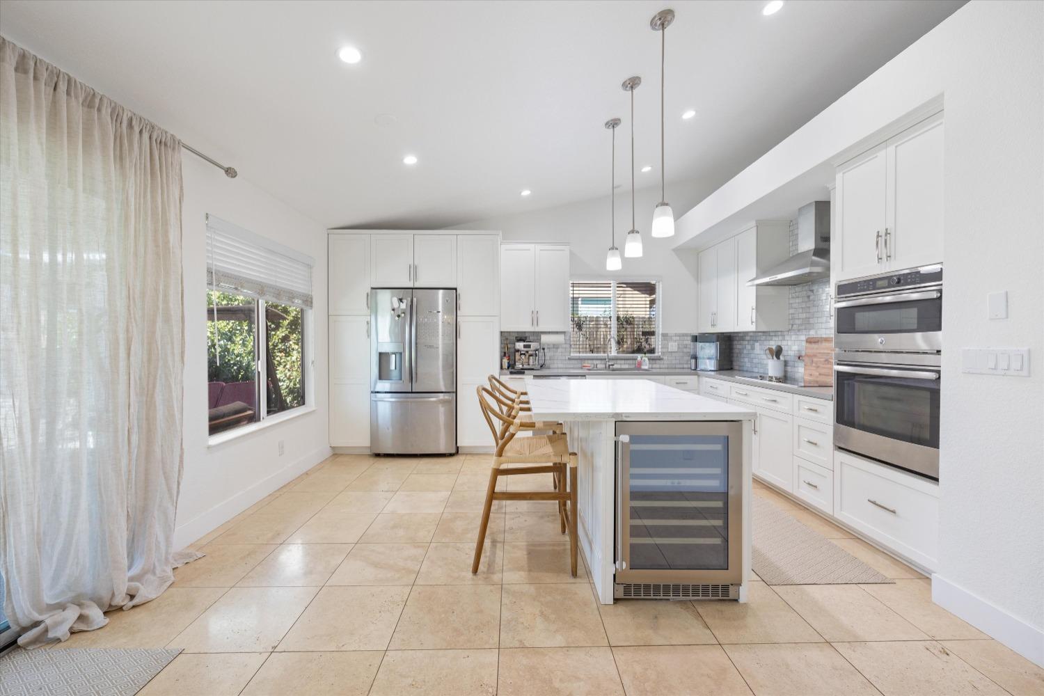 3930 Magnolia Hills Drive