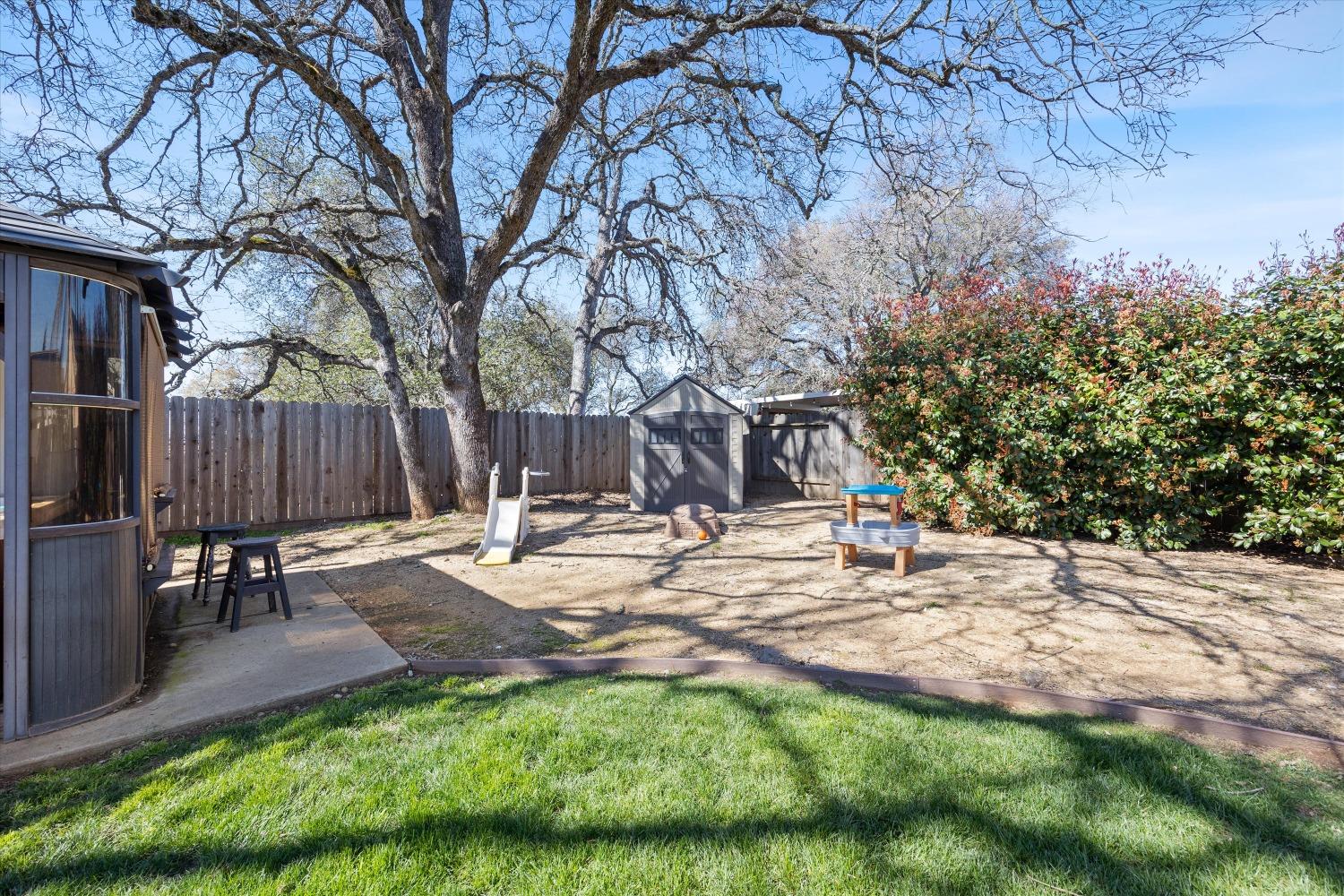 3930 Magnolia Hills Drive