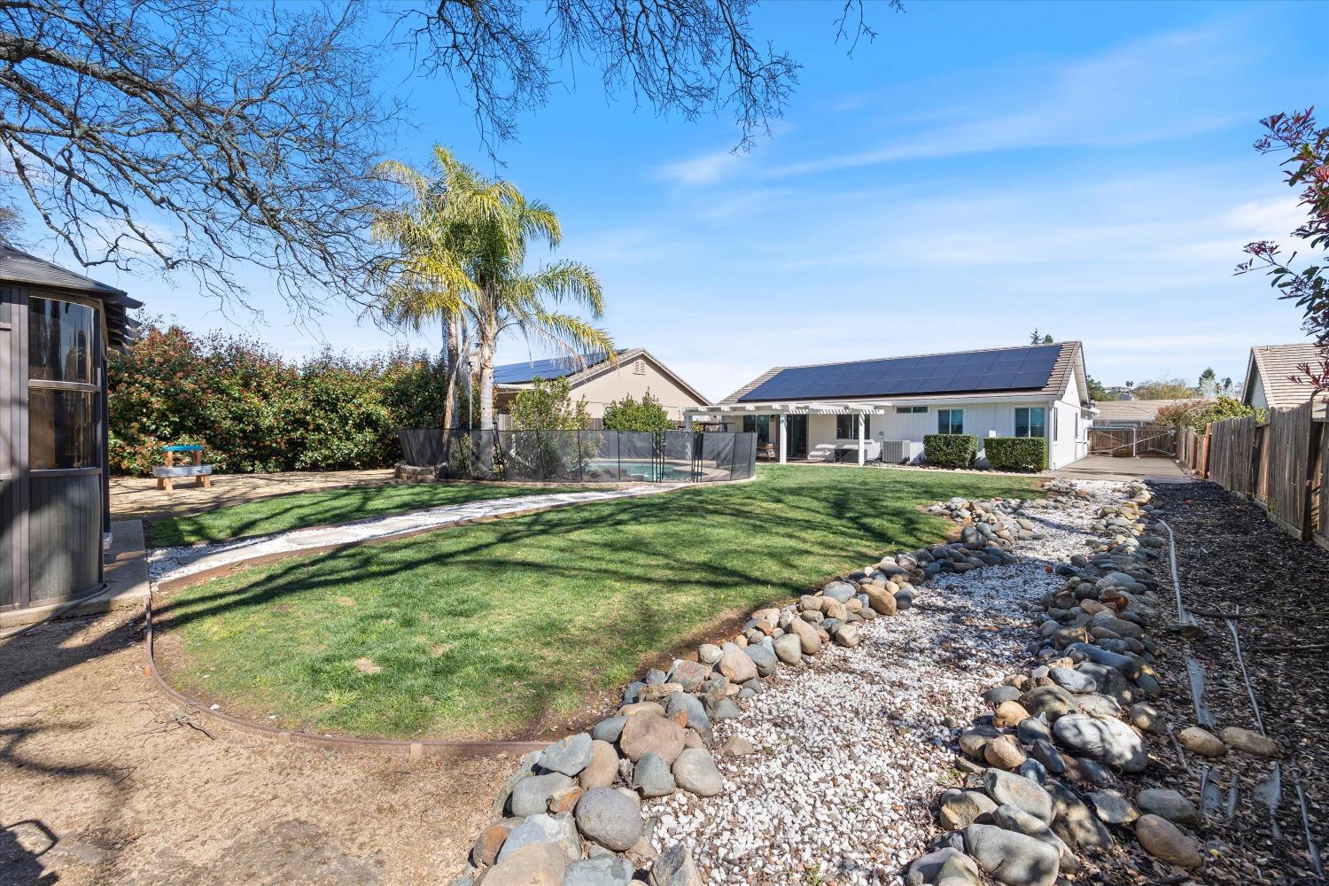 3930 Magnolia Hills Drive