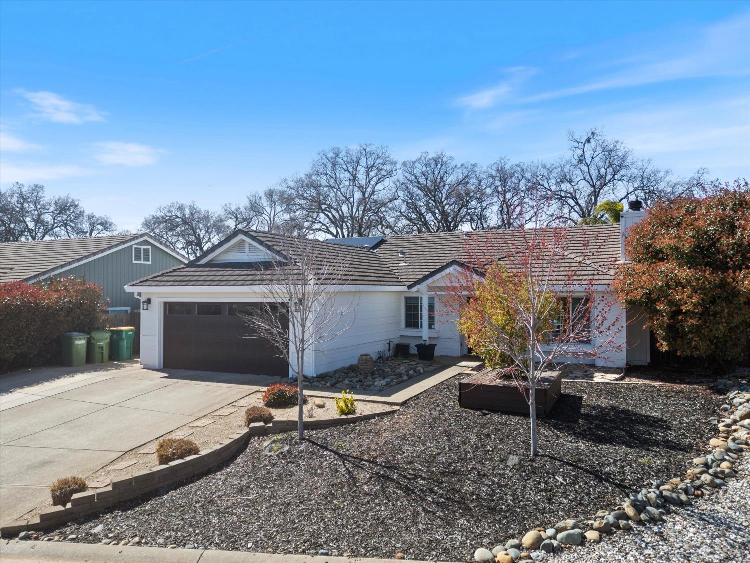 3930 Magnolia Hills Drive